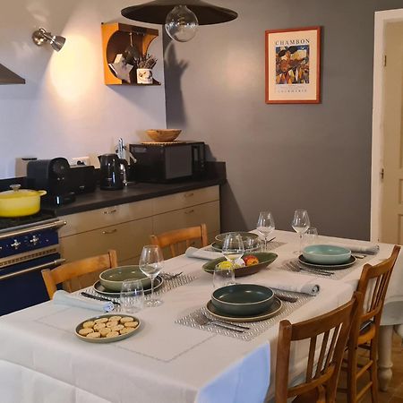 Cocon Du Papillon A Lourmarin Apartment ภายนอก รูปภาพ